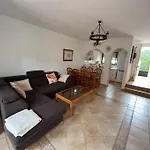 Casa Adosada Residencial